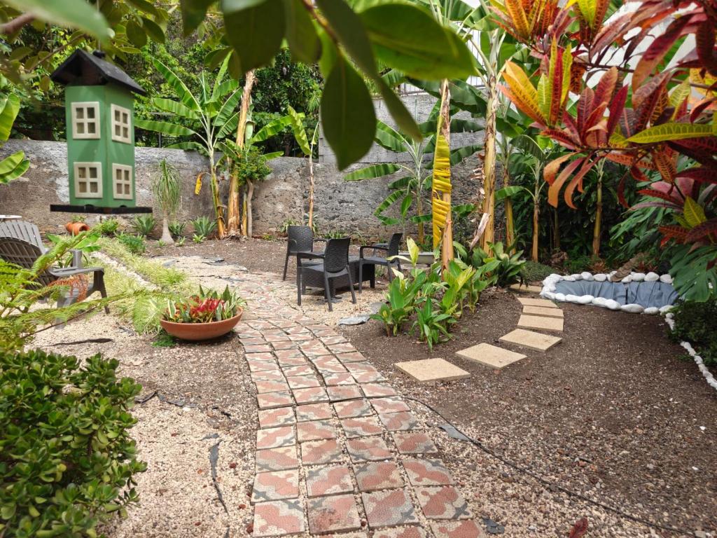 Guesthouse garden